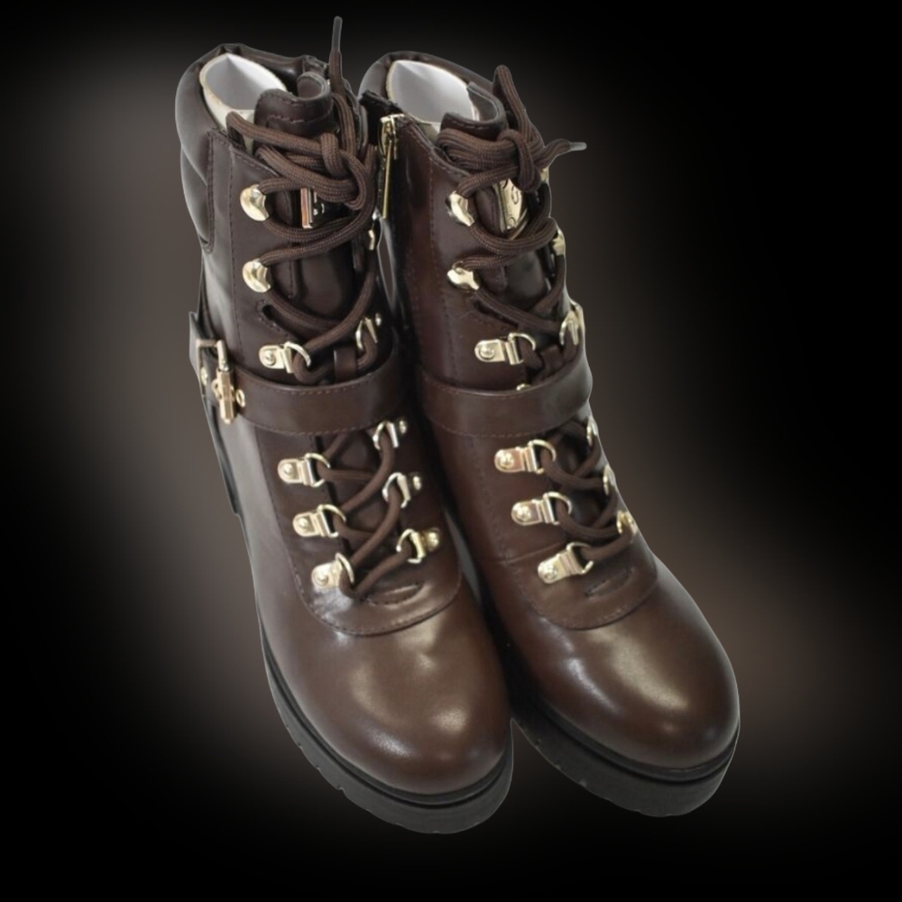 ⭐️⭐️⭐️⭐️⭐️??GUESS Boots 🥾🥾 - Picture 2 of 6